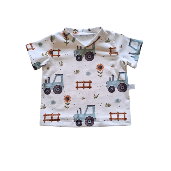 Chiz-Chic jongens babyshirtje boerderij voorkant